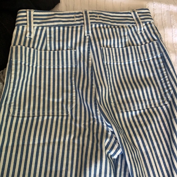 Madewell jeans. Blue pinstripe. Size 24 - Picture 3 of 4